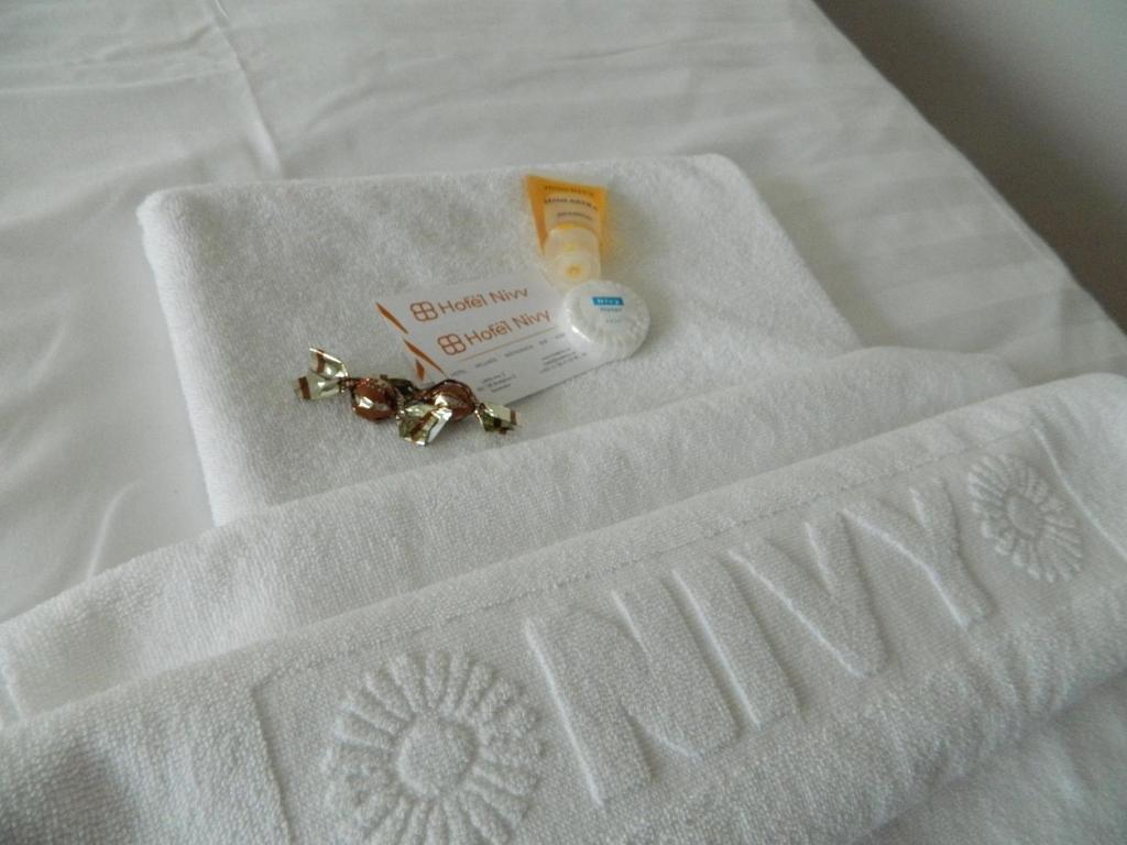 Hotel Nivy Bratislava Ruang foto