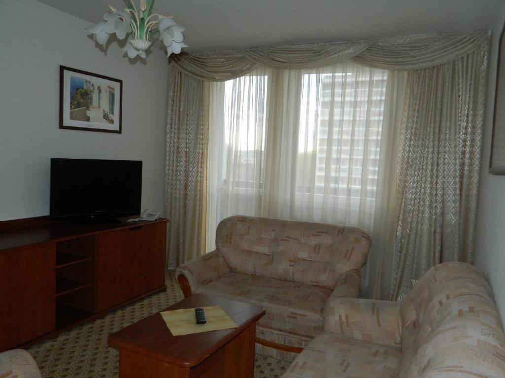 Hotel Nivy Bratislava Bagian luar foto
