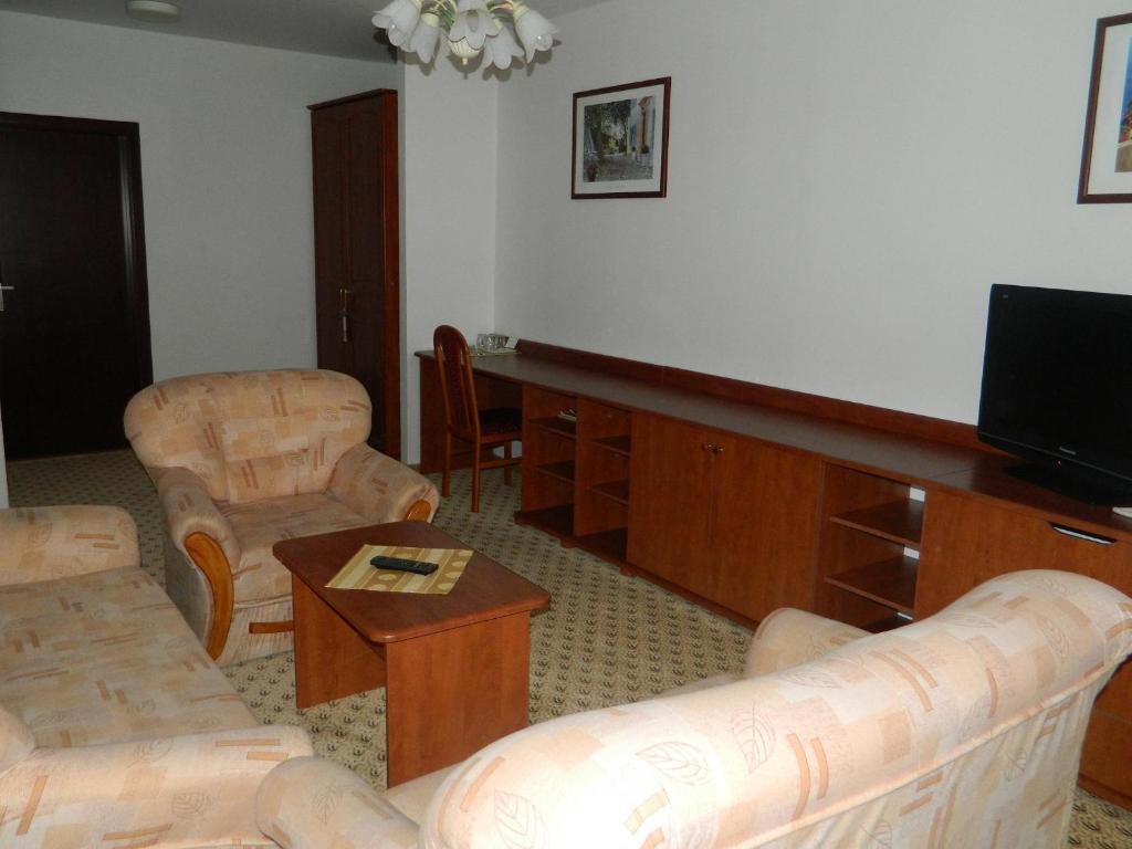 Hotel Nivy Bratislava Bagian luar foto